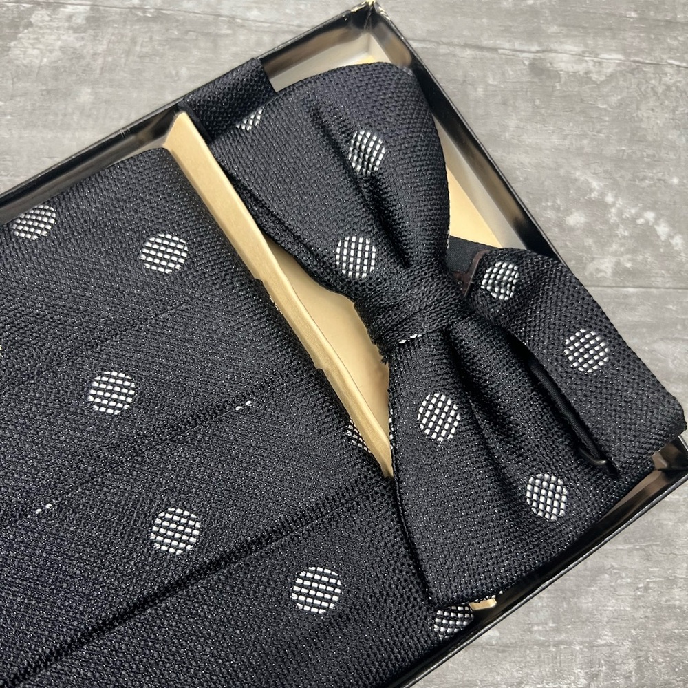 NWT Christian Dior Black w/ Grey Polka Dot Bowtie & Cummerbund Set - Picture 3 of 3